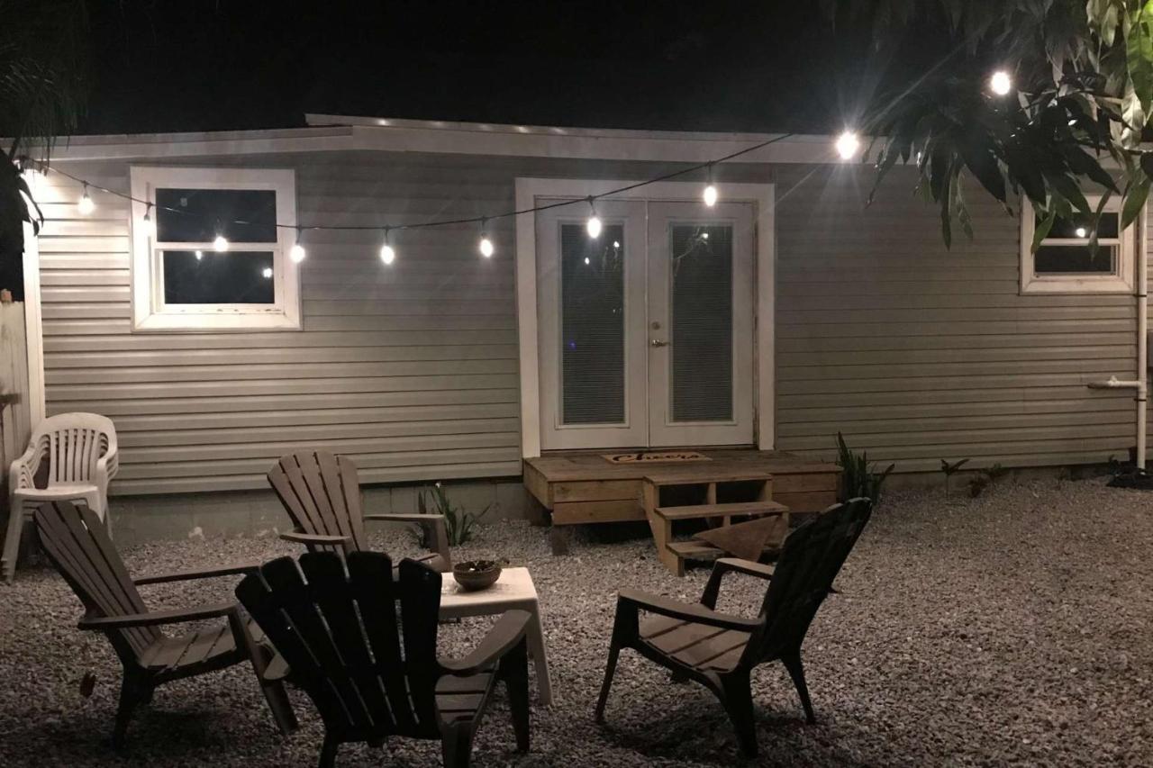 Treehouse Is A Quaint 2 Bedroom In An Up-And-Coming Part Of Town, Pet Friendly With Fenced Yard And Lounge Area That Is Close To Downtown Tampa Zewnętrze zdjęcie
